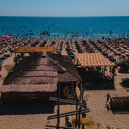 Andreas - Pool & Spa Beach Resort Năvodari Kültér fotó